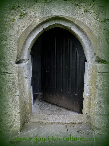 castles of Ireland, County Galway, door