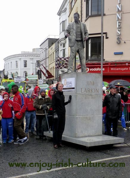 St Paddy's Day in Galway, human Jim Larkin sculpture