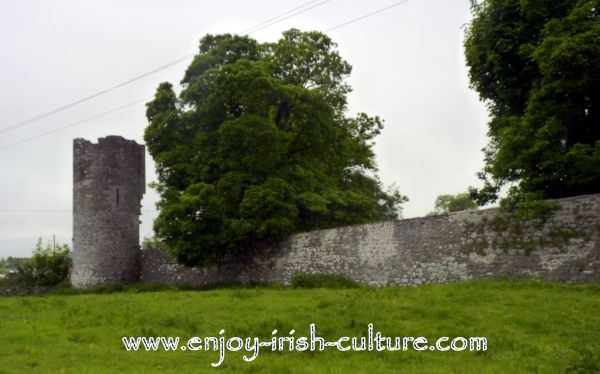 The medieval town wall.