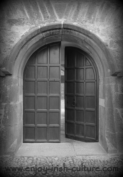 The gate of the manor house at the Ormond Castle at Carrick on Suir, County Tipperary, Ireland.