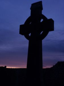 Ireland history, Celtic Cross