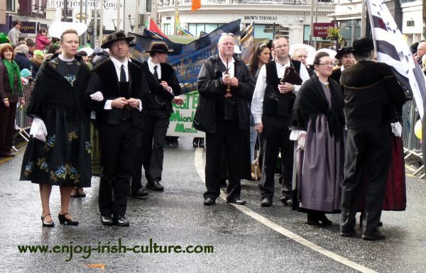 St Paddy's Day Parade Galway 2013, historic costumes